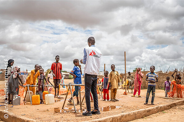 Bild zu: SUDAN/TSCHAD: HILFE FÜR MENSCHEN AUF DER FLUCHT
